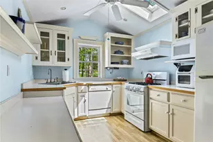246 Old Forge Rd, Warwick, RI 02818 - Photo 7