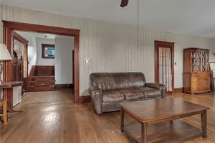11 Grand View St, Providence, RI 02906 - Photo 9
