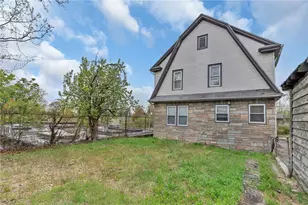 11 Grand View St, Providence, RI 02906 - Photo 25