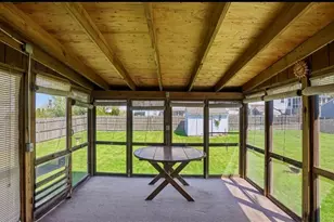 84 W Earle St, Cumberland, RI 02864 - Photo 19