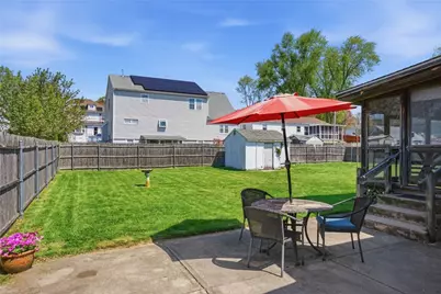 84 West Earle Street, Cumberland, RI 02864 - Photo 27