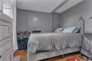 72 Moore St, Central Falls, RI 02863 - Photo 11