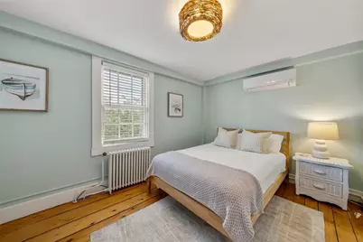 22 Farewell Street, Newport, RI 02840 - Photo 25
