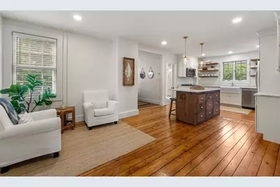 22 Farewell Street, Newport, RI 02840 - Photo 3