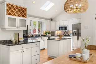 8 Harbour Rd, Barrington, RI 02806 - Photo 9