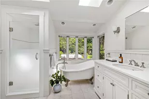 8 Harbour Rd, Barrington, RI 02806 - Photo 27