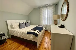 18 Hall Ave, Newport, RI 02840 - Photo 21