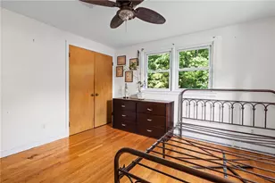 14 Woodhill Dr, Cranston, RI 02920 - Photo 29