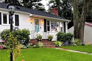 14 Woodhill Dr, Cranston, RI 02920 - Photo 11
