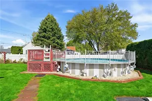 76 Sabra St, Cranston, RI 02910 - Photo 5