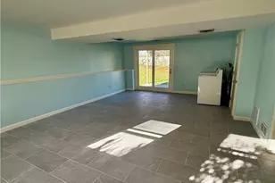 178 Canonchet Dr, Portsmouth, RI 02871 - Photo 21
