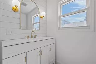 176 Horse Neck Rd, Warwick, RI 02889 - Photo 17