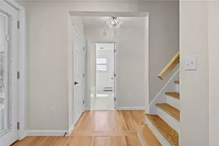176 Horse Neck Rd, Warwick, RI 02889 - Photo 5