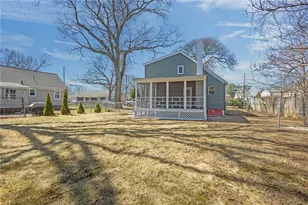 176 Horse Neck Rd, Warwick, RI 02889 - Photo 39