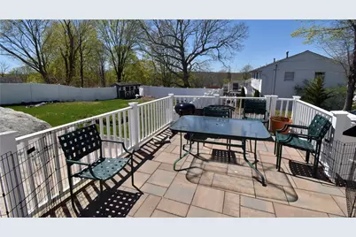 210 High Street, Westerly, RI 02891 - Photo 5