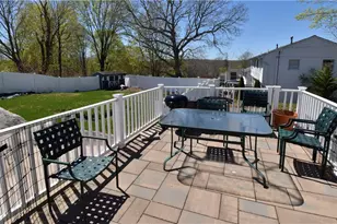 210 High St, Westerly, RI 02891 - Photo 5