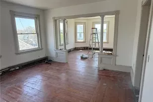 195 Ohio Ave, Providence, RI 02905 - Photo 7