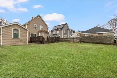 95 Corinth Street, Providence, RI 02907 - Photo 29