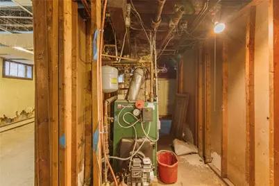 95 Corinth Street, Providence, RI 02907 - Photo 25