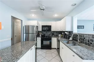77 Lippitt Ave, Cumberland, RI 02864 - Photo 5