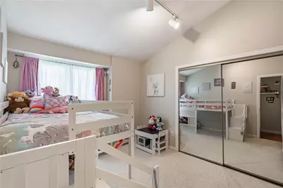 77 Lippitt Avenue, Cumberland, RI 02864 - Photo 23