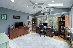 77 Lippitt Ave, Cumberland, RI 02864 - Photo 9