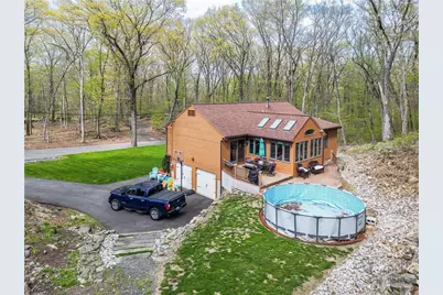 77 Lippitt Avenue, Cumberland, RI 02864 - Photo 33