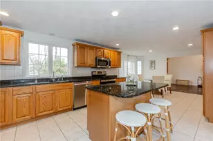 1 Princess Pine Rd, Lincoln, RI 02865 - Photo 7