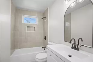 354 Jastram St, Providence, RI 02908 - Photo 25