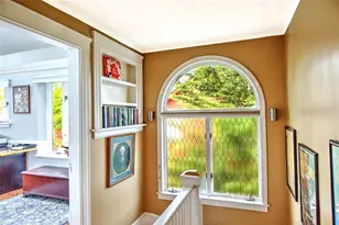 21 Mt Hope Ave, Providence, RI 02906 - Photo 23