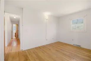 70 Carter Dr, Portsmouth, RI 02871 - Photo 25