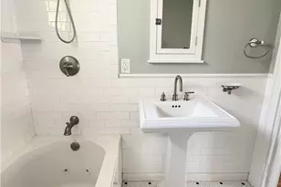61 Malbone Rd, Newport, RI 02840 - Photo 13