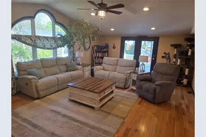 27 Legion Avenue, Cumberland, RI 02864 - Photo 9
