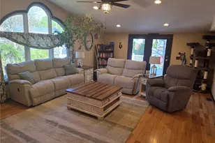 27 Legion Ave, Cumberland, RI 02864 - Photo 9