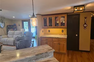 27 Legion Ave, Cumberland, RI 02864 - Photo 7