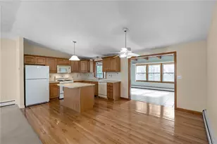 8 Joyce Dr, North Providence, RI 02911 - Photo 5