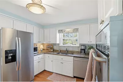194 New Meadow Road, Barrington, RI 02806 - Photo 17