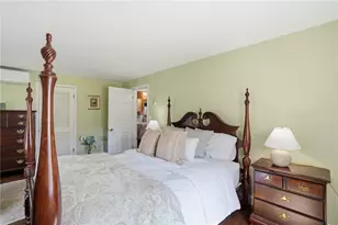 194 New Meadow Rd, Barrington, RI 02806 - Photo 25