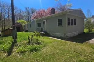 9 Buckeye Brook Rd, Charlestown, RI 02813 - Photo 3