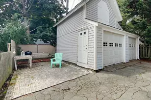 2 Summer St, Newport, RI 02840 - Photo 15
