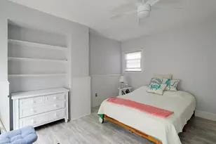 2 Summer St, Newport, RI 02840 - Photo 13