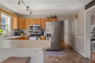 4 Sandy Bottom Shores Dr, South Kingstown, RI 02879 - Photo 7