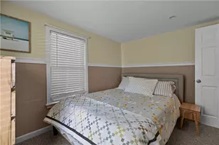 1024 Anthony Rd, Portsmouth, RI 02871 - Photo 15