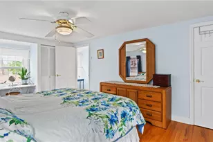145 Massasoit Dr, Warwick, RI 02888 - Photo 27