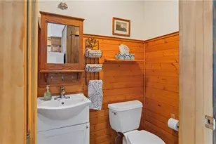 145 Massasoit Dr, Warwick, RI 02888 - Photo 17