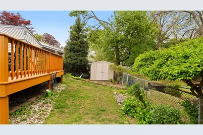 145 Massasoit Drive, Warwick, RI 02888 - Photo 37