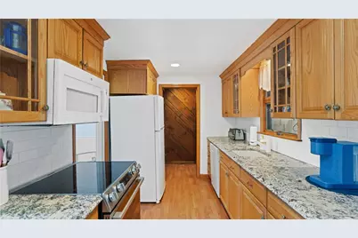 145 Massasoit Drive, Warwick, RI 02888 - Photo 15