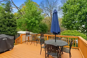 145 Massasoit Dr, Warwick, RI 02888 - Photo 35
