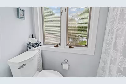 145 Massasoit Drive, Warwick, RI 02888 - Photo 23