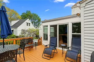 145 Massasoit Dr, Warwick, RI 02888 - Photo 39